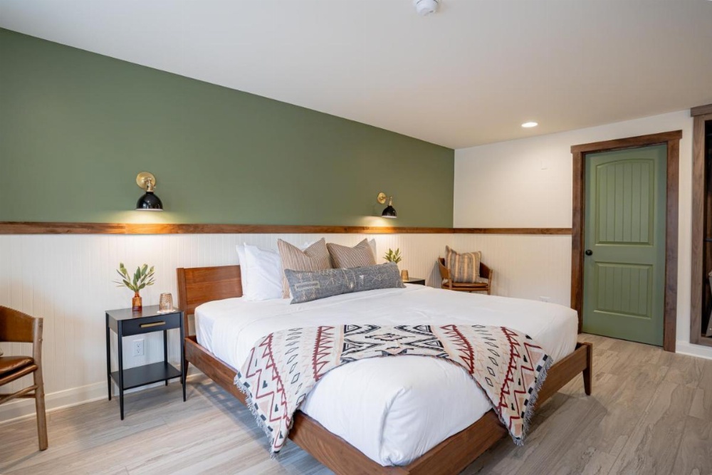 Queen Room - Disability Access