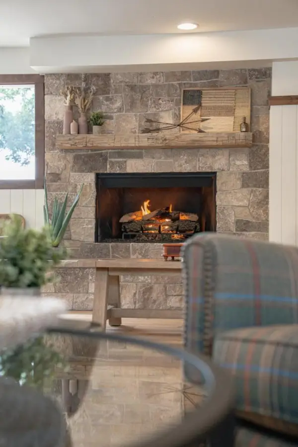 Pioneer Lodge Springdale 9